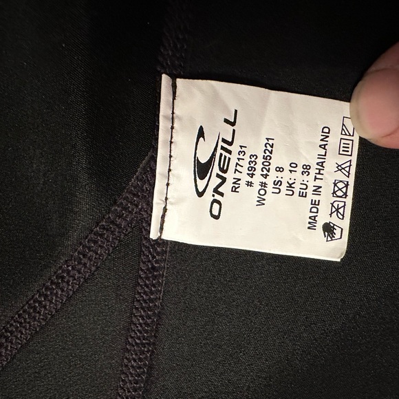 Women’s O’Neill Wetsuit Size 8 Skin Skinny - Picture 2 of 4